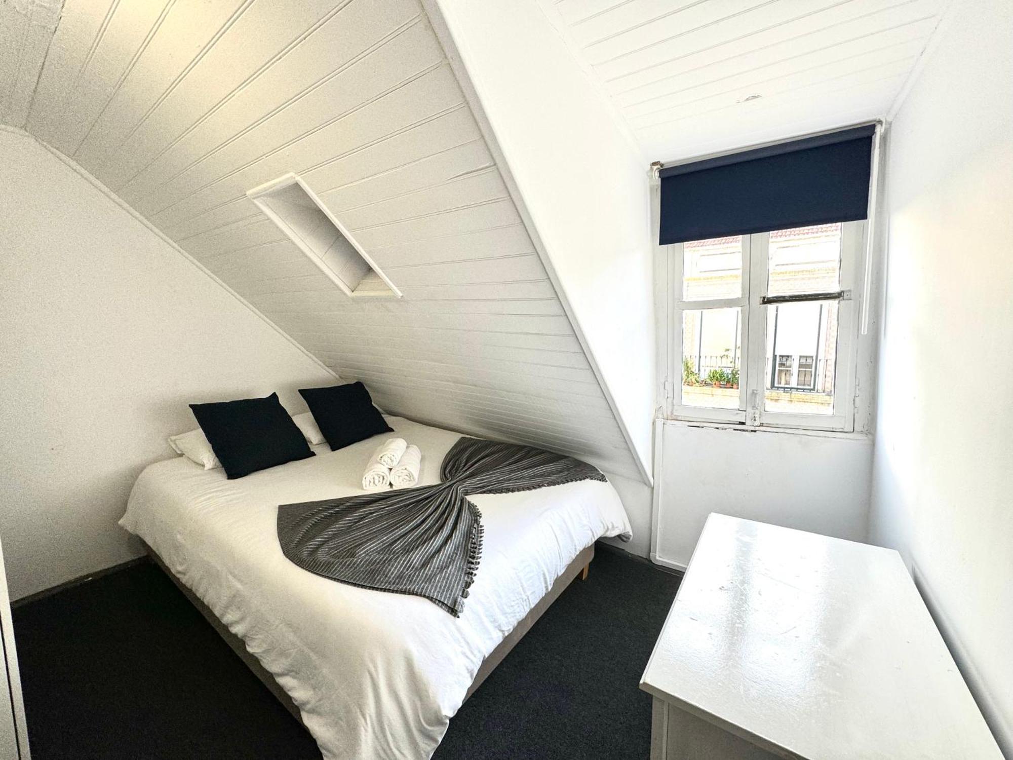 Low Cost Arroios Rooms リスボン エクステリア 写真