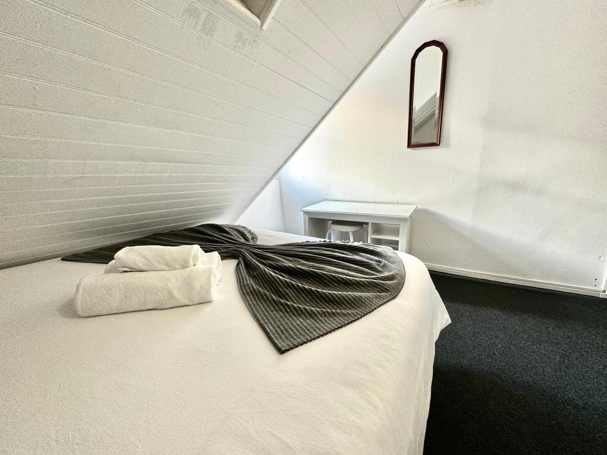 Low Cost Arroios Rooms リスボン エクステリア 写真