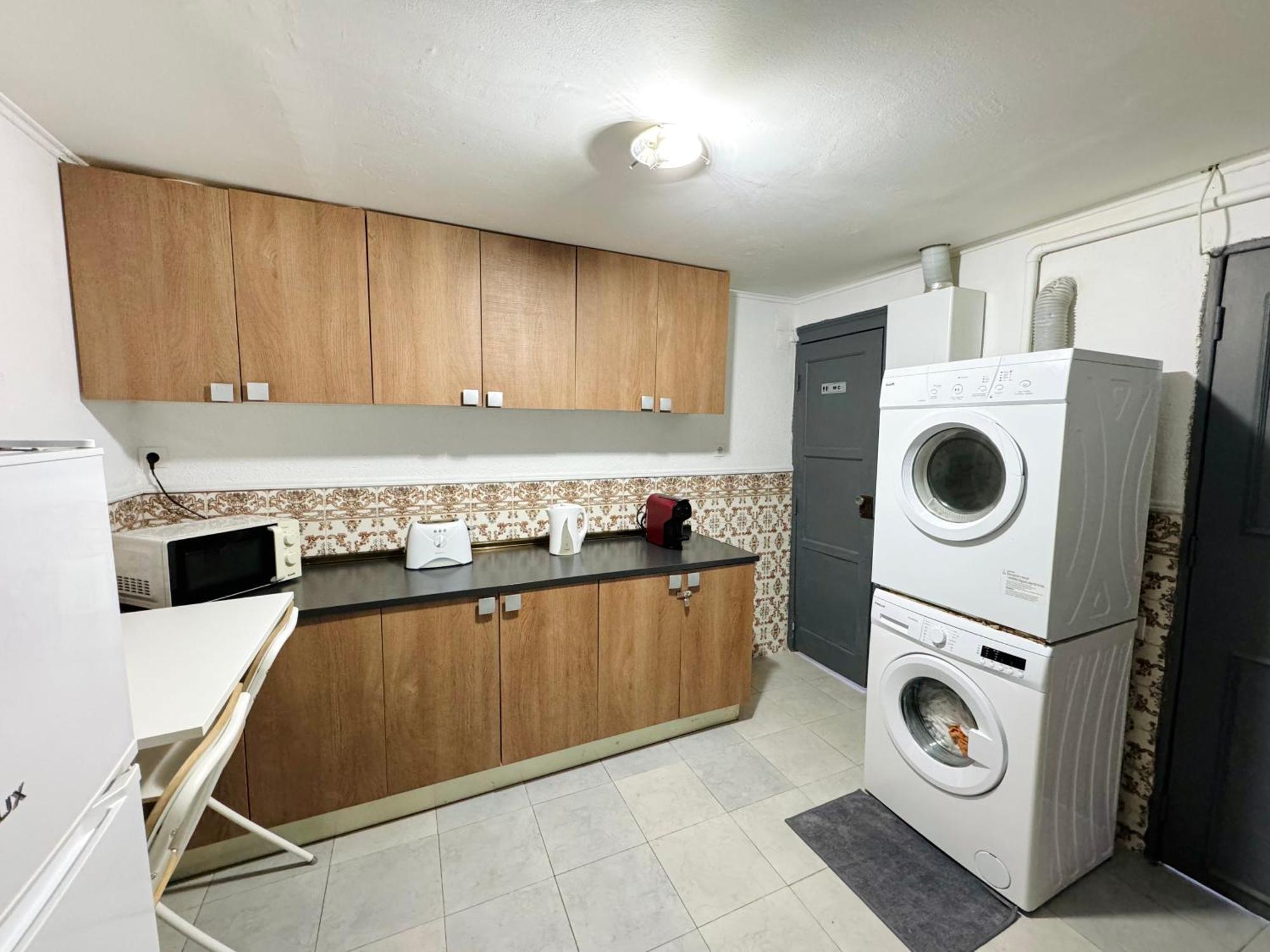 Low Cost Arroios Rooms リスボン エクステリア 写真
