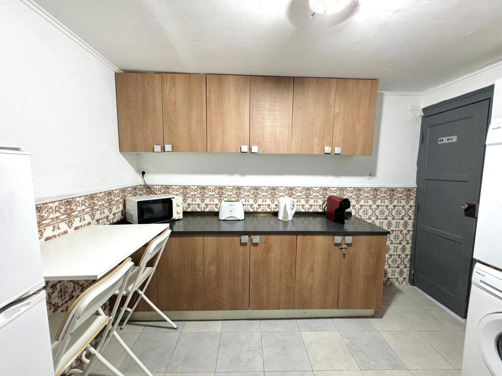 Low Cost Arroios Rooms リスボン エクステリア 写真