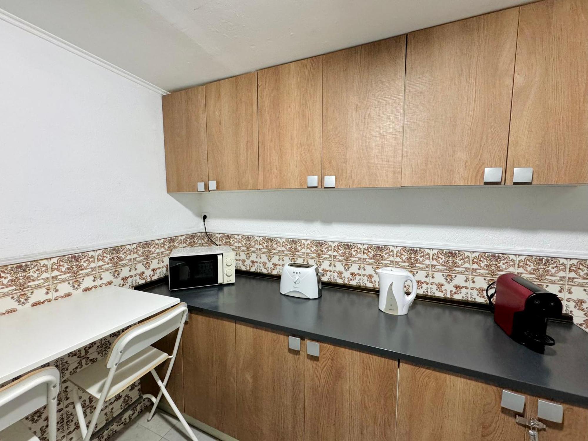 Low Cost Arroios Rooms リスボン エクステリア 写真